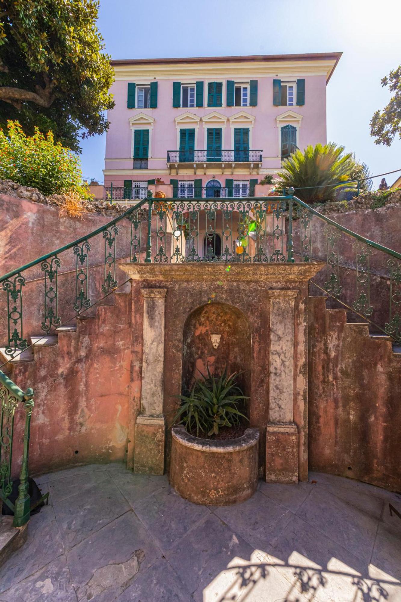 Villa Baia Dei Frati Реко Екстериор снимка