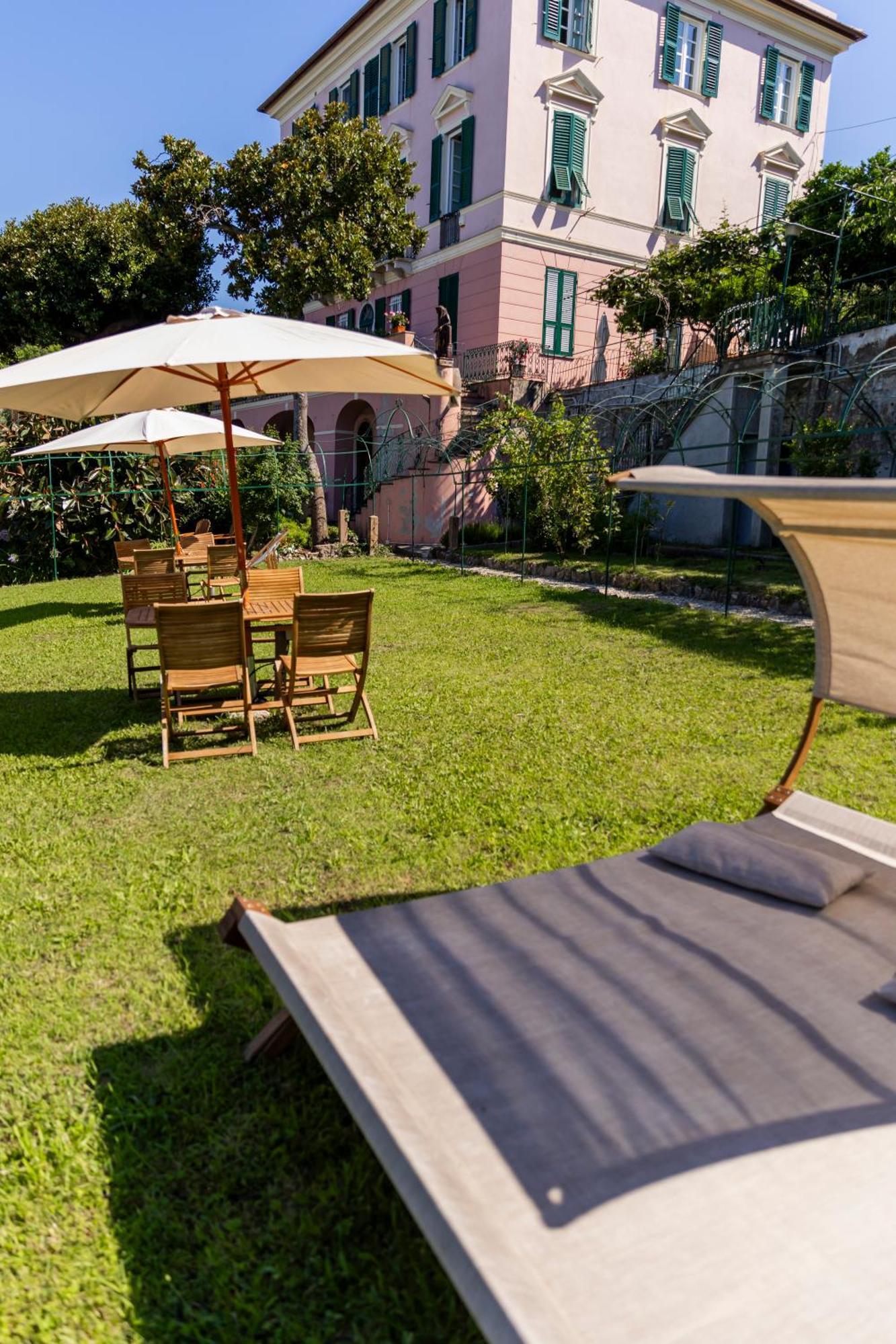 Villa Baia Dei Frati Реко Екстериор снимка